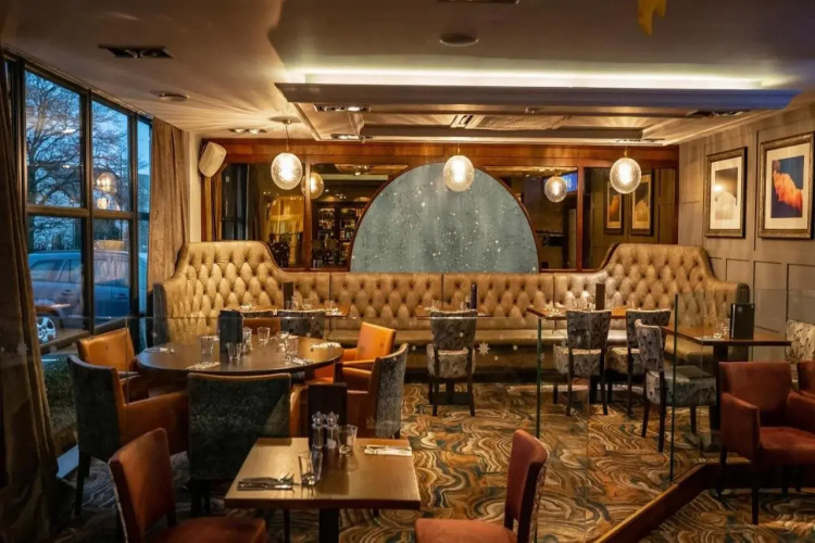 The Fenwick Hotel