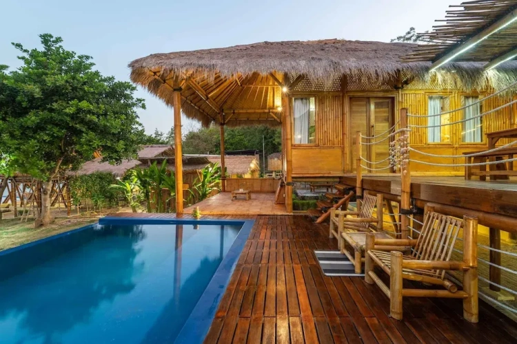 2 Bedrooms Family Villa with garden view