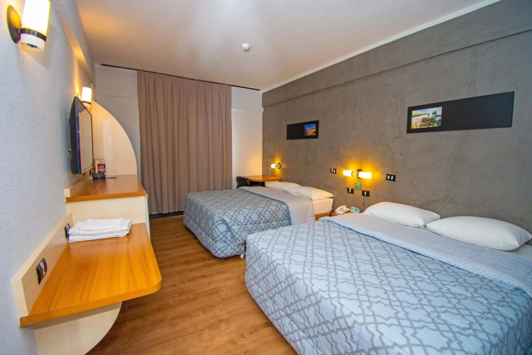 H+ Hotel