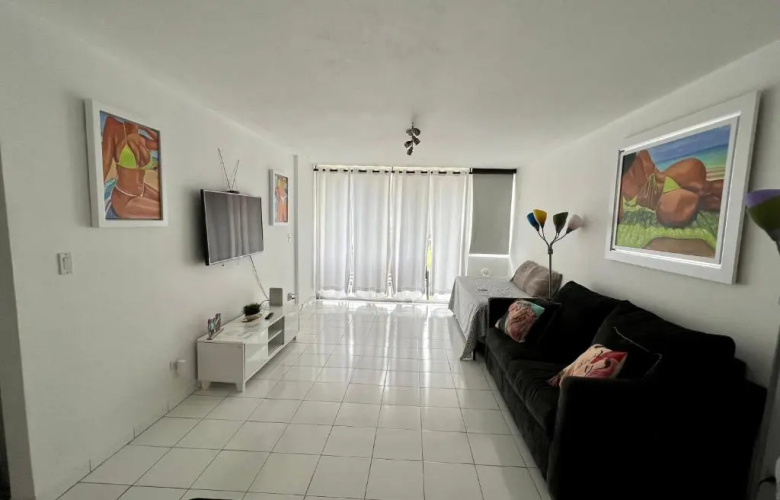 Hobie Oceanfront apartment at Isla Verde