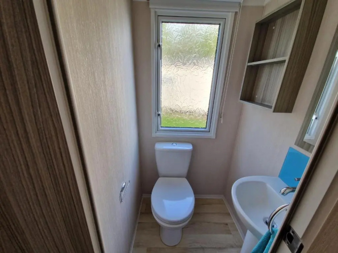Seaside 6-person Caravan at Rockley Park