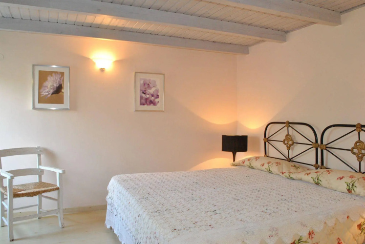 Mythos Suites Boutique Hotel