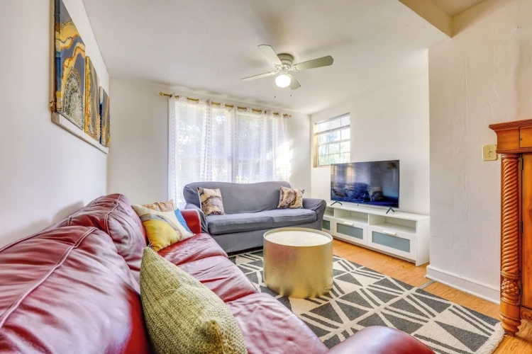 3 Bedrooms Cottage