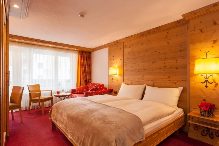 Superior Double room with balcony and with mountain view