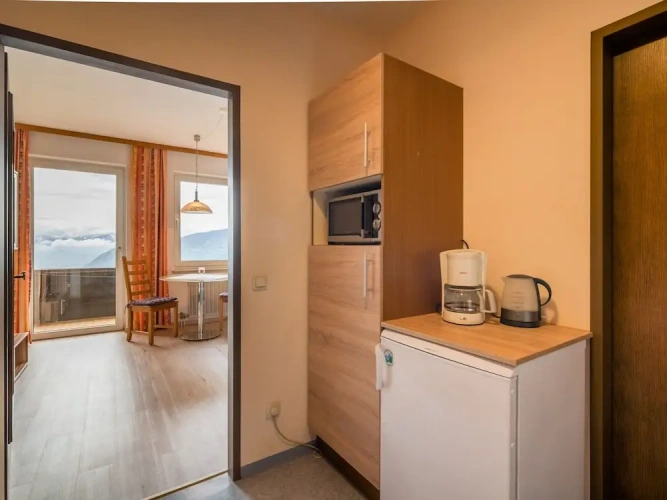 2 Bedrooms Classic Apartment