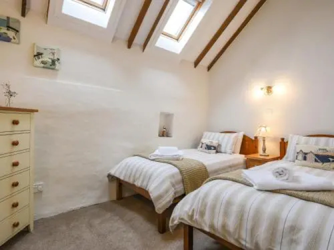 Bramble Cottage, Ringmore