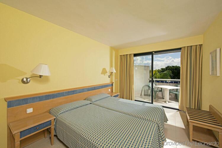 Iberostar CristinaOver view