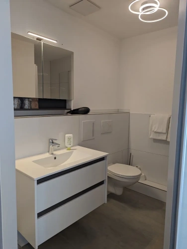 1 Bedroom Standard Double room with garden view