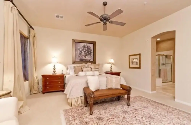 4 Bedrooms Standard room