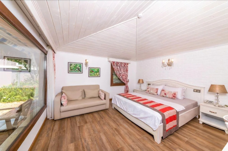 Badem Tatil Evi