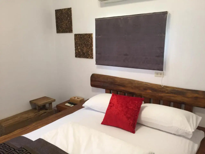 Eighty-eight B&B