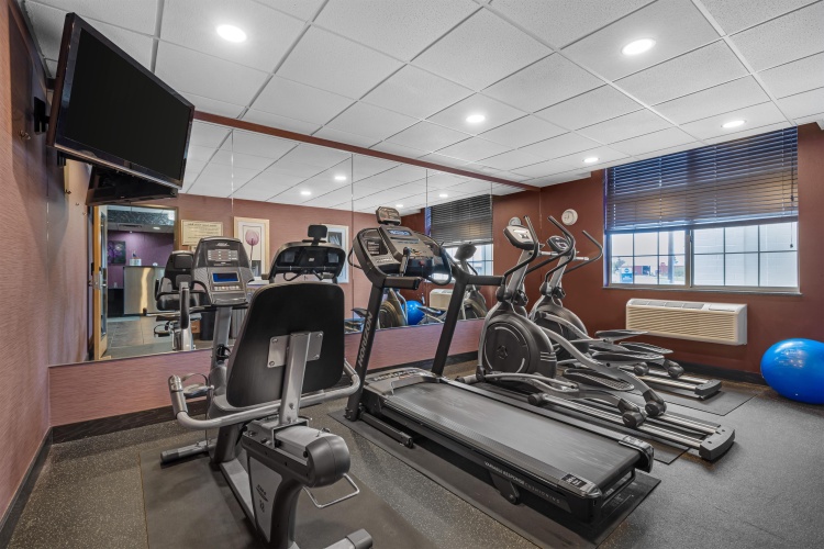 Best Western Plover-Stevens Point Hotel & Conference Ctr photo 20