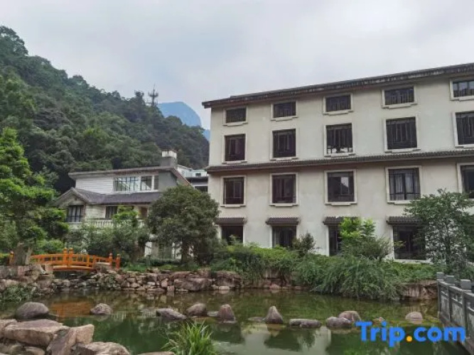 Yinying Mountain Villa