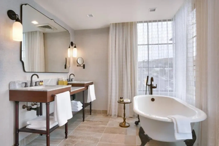 1 Bedroom Double Suite with city view