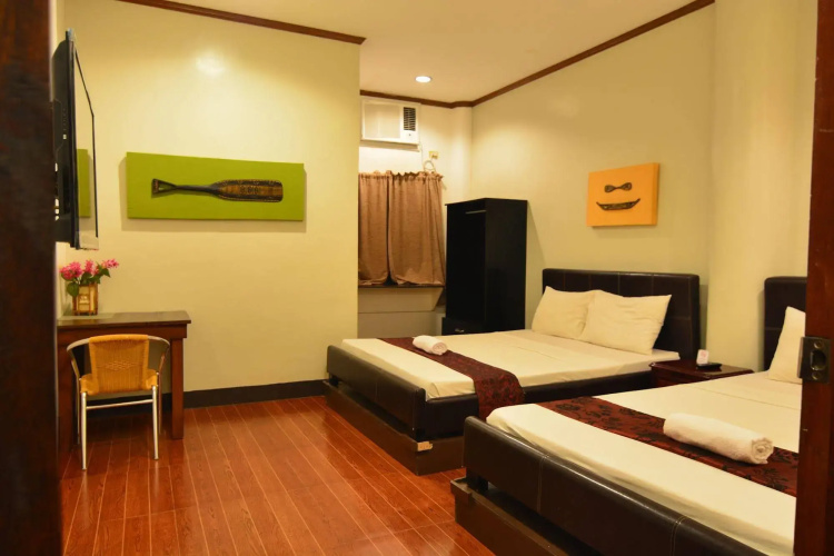 Kawayanan Heights Inn