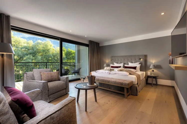 Junior Suite with balcony