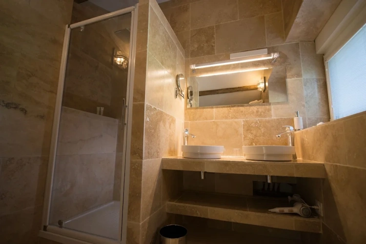1 Bedroom Comfort Suite