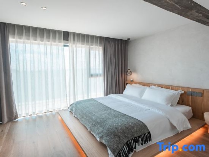 Double Apartment with view