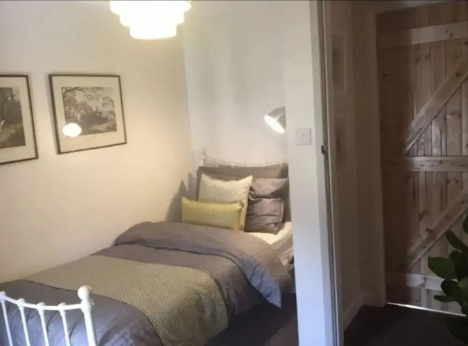 Cottage in Pickering Sleeps 6 Pets Welcome