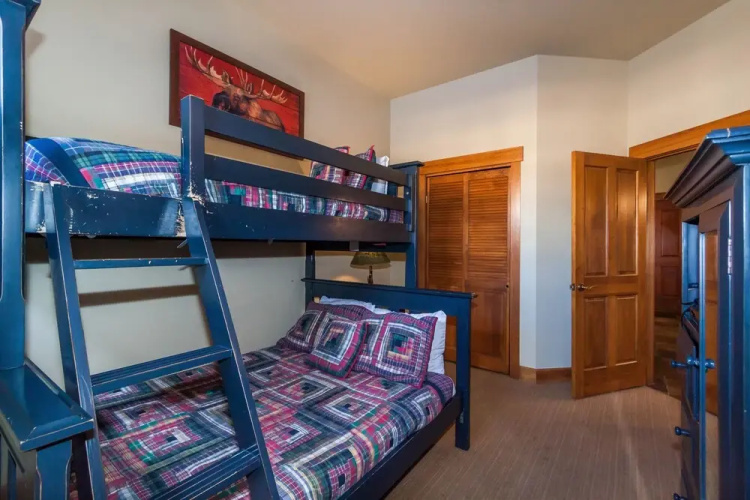 Springs by Summit County Mountain Retreats