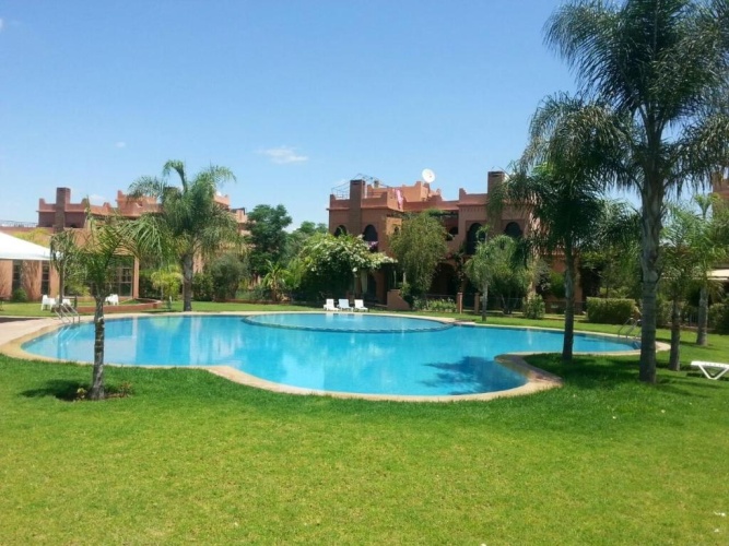 3 Bedrooms Villa