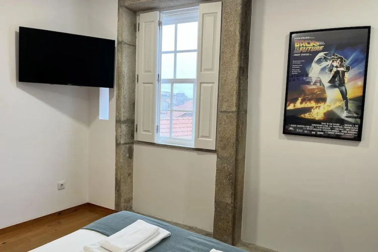 Deluxe Double room with city view