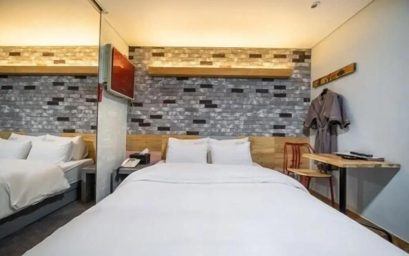 Kazier MOTEL