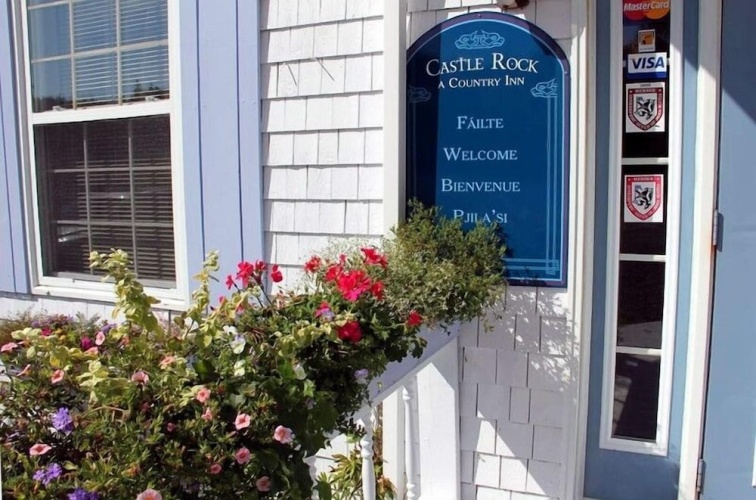 Castle Rock Country Inn