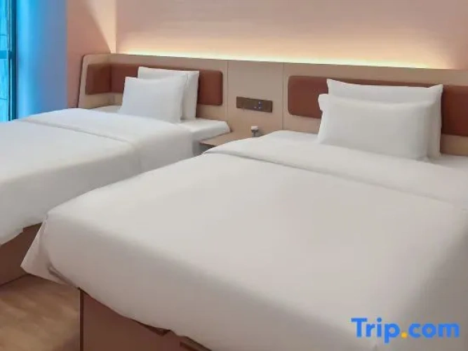 2 Bedrooms Twin Suite