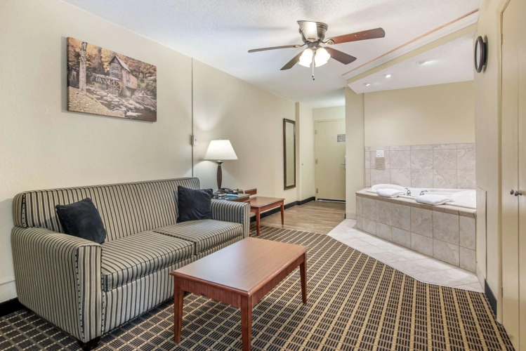 Double Suite