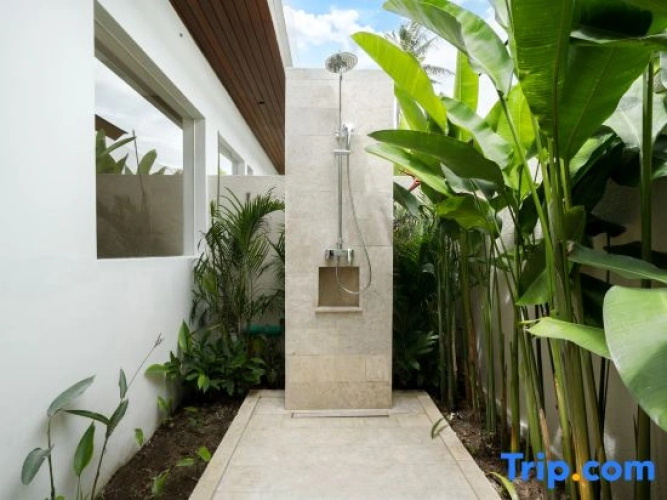 Villa Leonard by BaliSuperHost