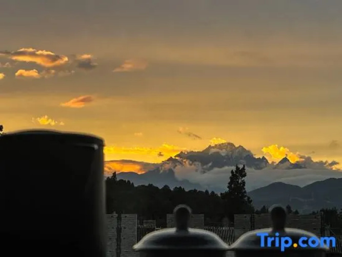 Lijiang Country Inn