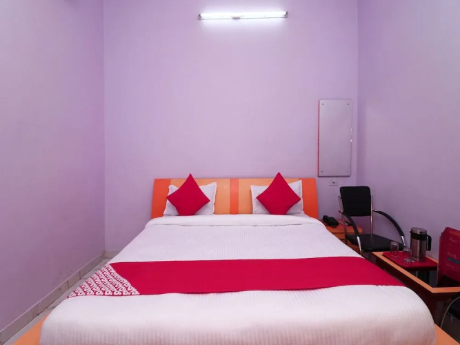 OYO Flagship 15267 Chaitdeep Palace