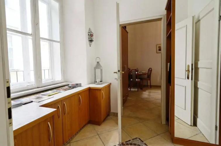 Flatprovider - Cosy Central Apartment