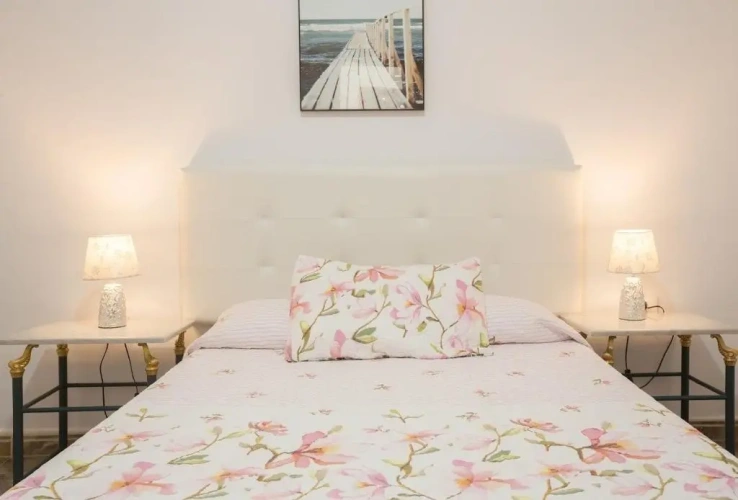 3 Bedrooms Cottage