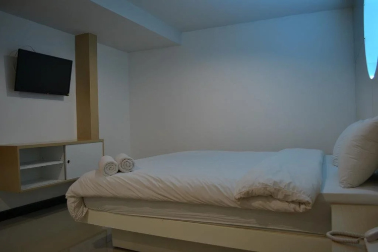 Romantic Hotel