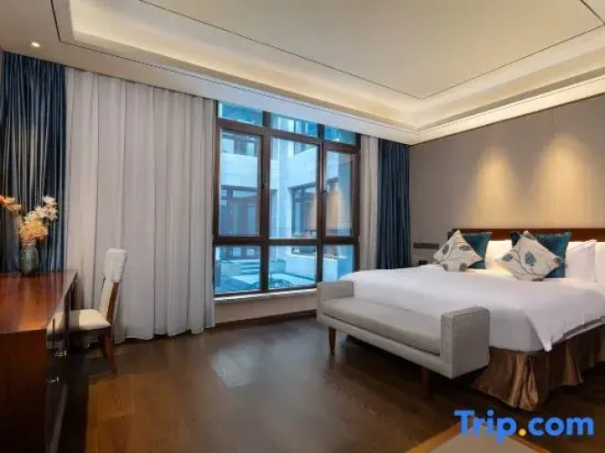 Executive Double room with garden view