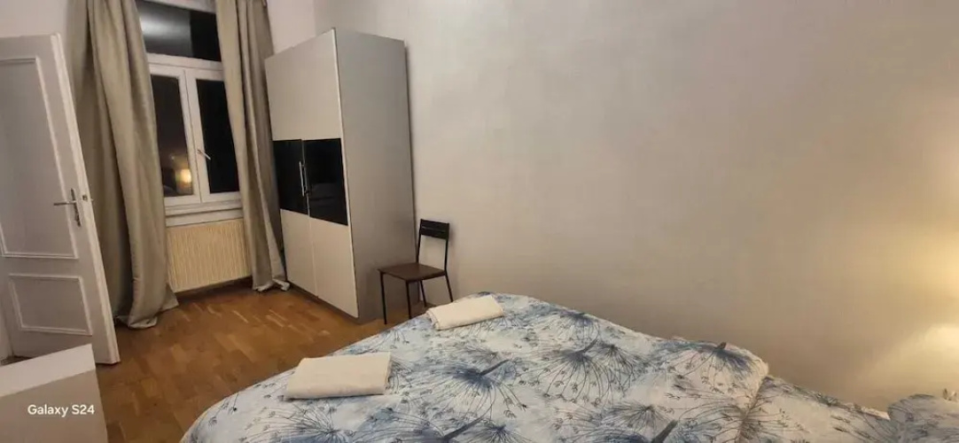 Comfortable 2BR Apt Near Vienna Center