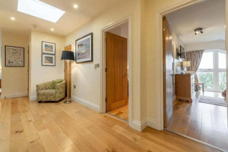 7 Sandy Lane