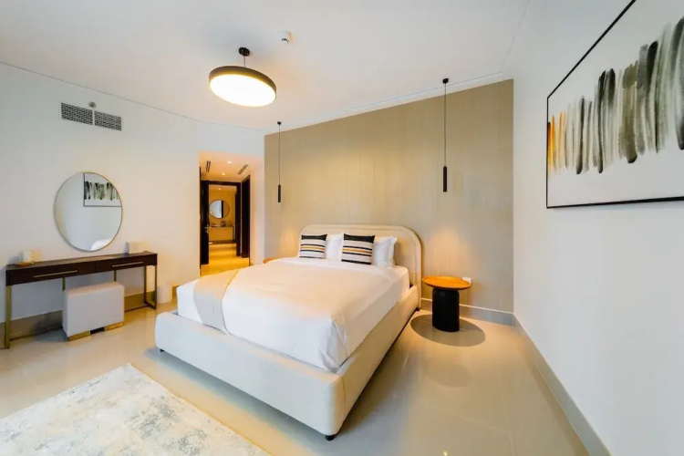 EDEN'S Homes & Villas - Opera Grand