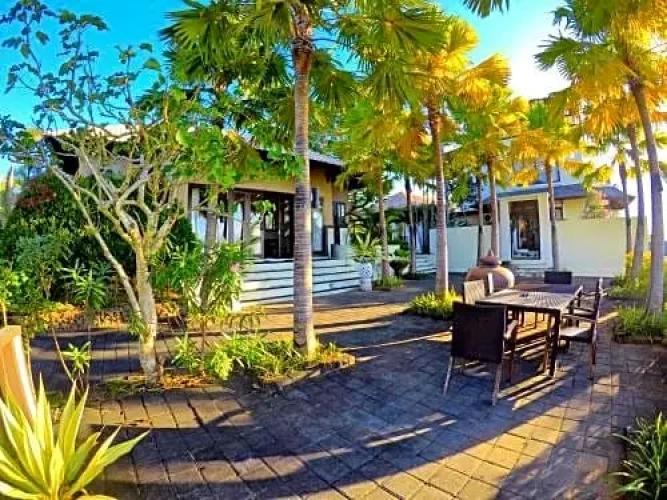 2 Bedrooms Grand Villa with mountain view