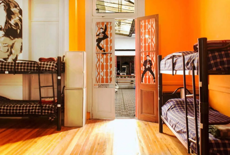 Play Hostel Soho