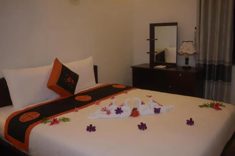 Superior Double room with balcony and with garden view