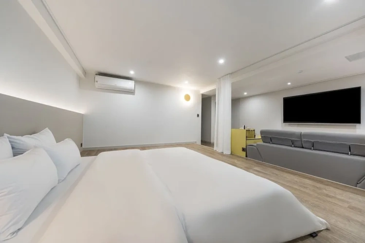 Premium room