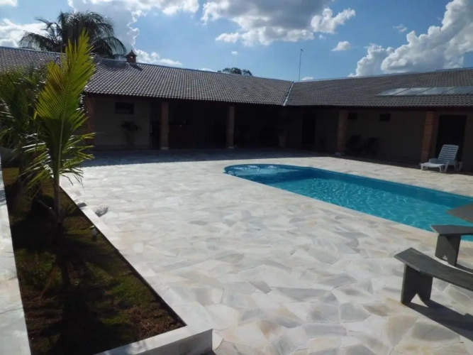 3 Bedrooms Cottage
