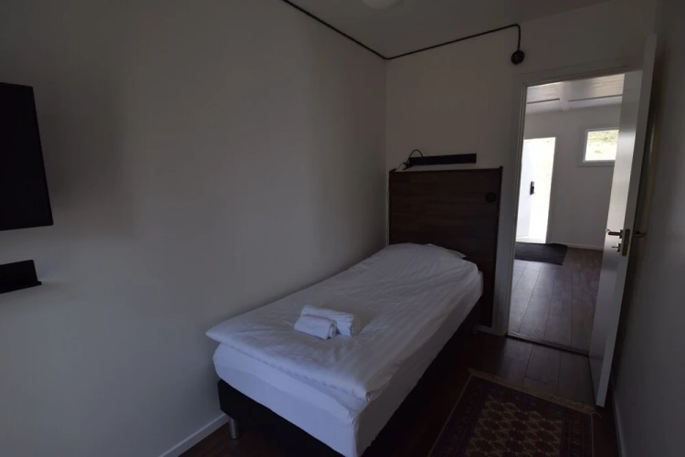 2 Bedrooms Business Apartment