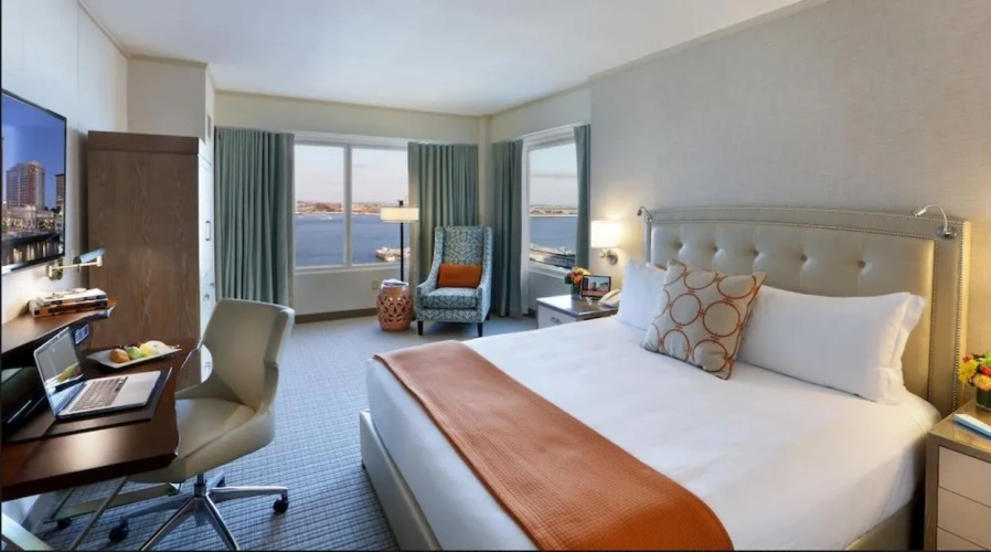 Double room with harbour view