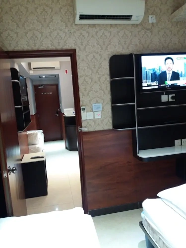 Deluxe Quadruple Suite