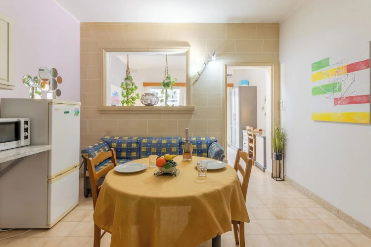 Exiles Bay - Stefanella Apart 6