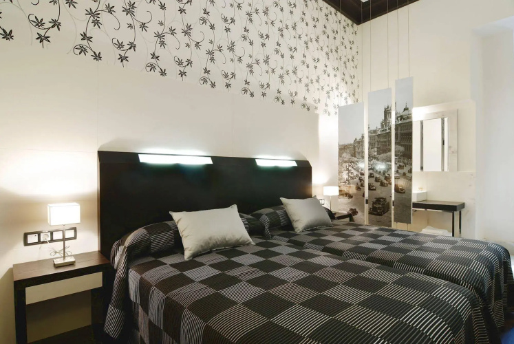 Alhambra Suites